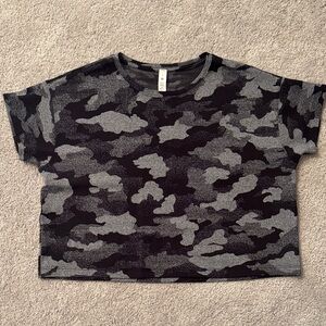 lululemon athletica  Camo Tee - Black and Gray